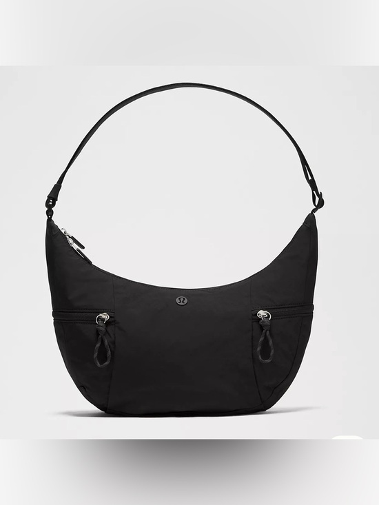 lululemon athletica Handbags - lululemon Black Slouchy Sling Shoulder Bag with Zip Pockets 6L